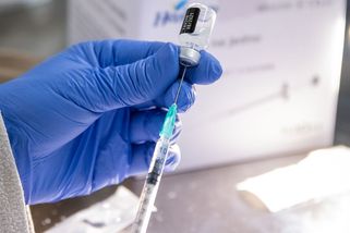 Studie: Omikron dokáže obejít imunitu z prodělaného covidu - Seznam Zprávy
